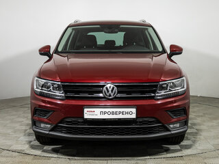 2017 Volkswagen Tiguan II, красный, 2250700 рублей, вид 2