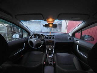 2011 Peugeot 308 I Рестайлинг, красный, 350000 рублей, вид 5