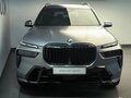 2026 BMW X7 40d I (G07) Рестайлинг, серый - вид 2