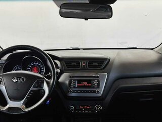 2015 Kia Rio III Рестайлинг, чёрный, 1075000 рублей, вид 5