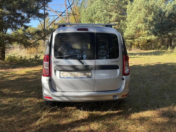 2013 Lada (ВАЗ) Largus I, серебристый, 535000 рублей - вид 3