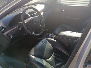 2001 Mercedes-Benz S-Класс 320 IV (W220), серебристый, 275000 рублей, вид 2