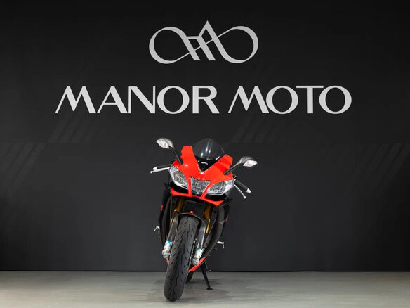 2010 Aprilia RSV4, чёрный, 1300000 рублей - вид 2