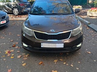2015 Kia Rio III Рестайлинг, коричневый, 505000 рублей, вид 2