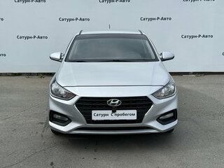 2019 Hyundai Solaris II, серебристый, 1230000 рублей, вид 2