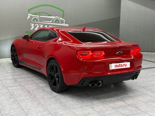 2021 Chevrolet Camaro LT1 VI Рестайлинг, красный, 6930000 рублей, вид 4