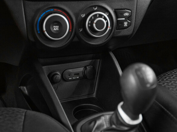 2012 Kia Rio 5-speed III, серый, 700000 рублей - вид 15