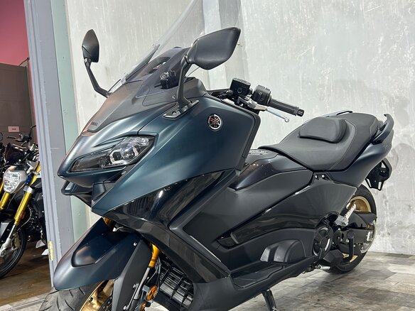 2023 Yamaha TMAX, синий, 1215000 рублей - вид 4