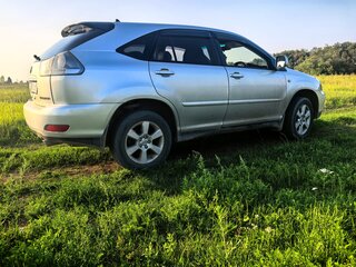 2003 Toyota Harrier II (XU30), серебристый, 1150000 рублей, вид 2