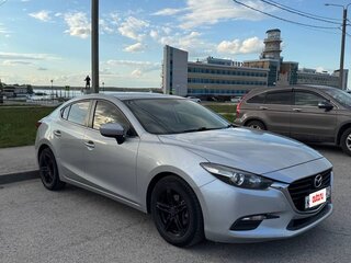 2016 Mazda Axela III Рестайлинг, серебристый, 1000000 рублей, вид 2
