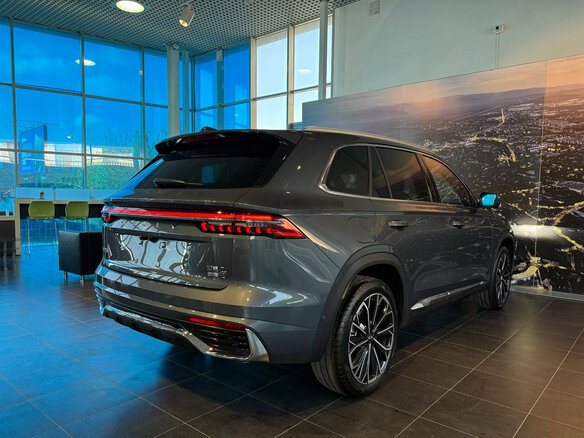 2026 Geely Monjaro (Xingyue L) I Рестайлинг 2 (China Market), серый, 4300000 рублей - вид 5
