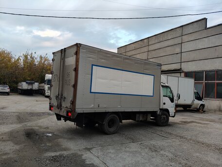 1997 Isuzu Elf (N-series), белый, 900000 рублей, вид 4