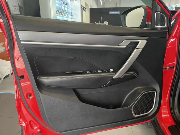 2020 Geely Coolray I, красный, 1540000 рублей - вид 10