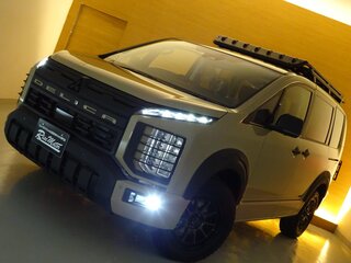 2026 Mitsubishi Delica D:5 I Рестайлинг 2, бежевый, 4982095 рублей, вид 1