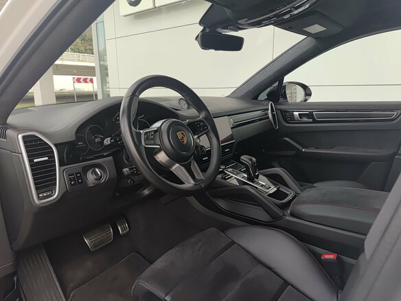 2021 Porsche Cayenne GTS III, белый, 10650000 рублей - вид 15