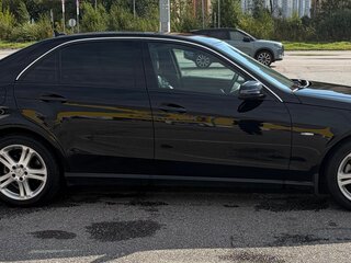 2010 Mercedes-Benz E-Класс 200 5G-Tronic IV (W212, S212, C207), чёрный, 1250000 рублей, вид 4