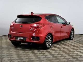 2017 Kia Ceed II Рестайлинг, красный, 1288000 рублей, вид 5