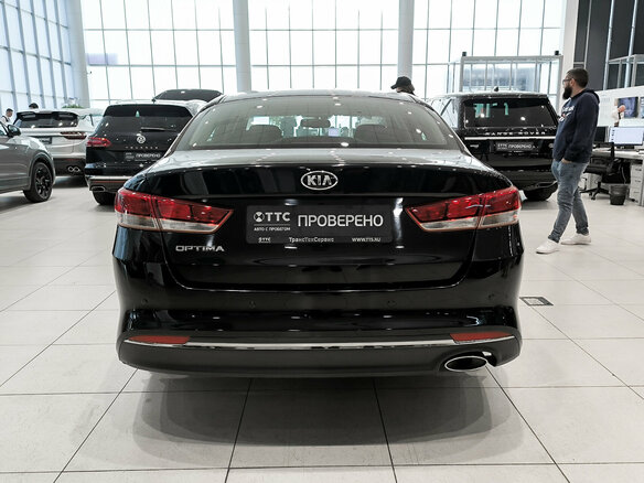 2016 Kia Optima IV, чёрный, 1839000 рублей - вид 5