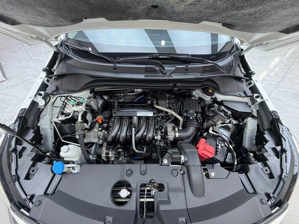 2023 Honda Vezel II, белый, 1870000 рублей - вид 19