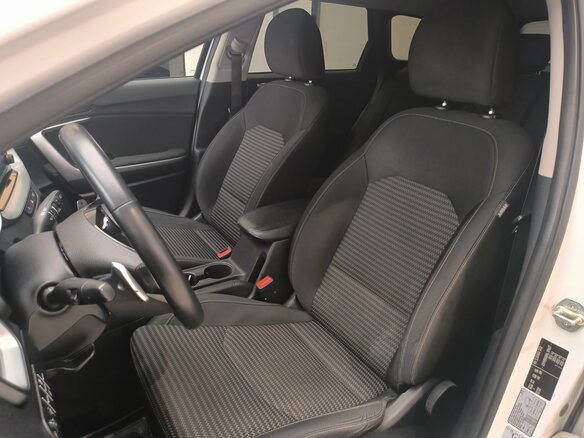 2021 Kia Ceed III Рестайлинг, белый, 1850000 рублей - вид 22