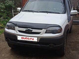 2019 Chevrolet Niva I Рестайлинг, белый, 750000 рублей, вид 2