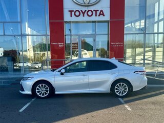 2021 Toyota Camry VIII (XV70) Рестайлинг, белый, 3080000 рублей, вид 5