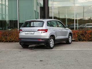 2021 Skoda Karoq I, серый, 2800000 рублей, вид 2