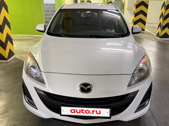 2011 Mazda 3 II (BL), белый, 1080000 рублей