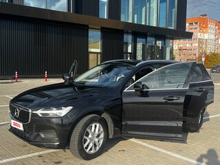 2019 Volvo XC60 II, чёрный, 1900000 рублей, вид 3