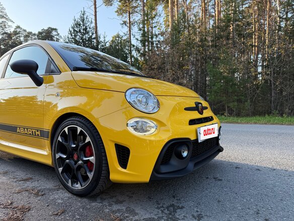 2019 Abarth 595 I Рестайлинг, жёлтый, 2199000 рублей - вид 2