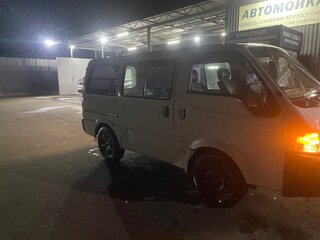 2000 Mazda Bongo IV, белый, 340000 рублей, вид 4