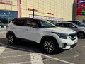 2021 Kia Seltos I, белый, 2250000 рублей - вид 4