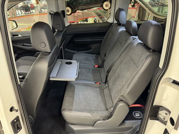 2025 Volkswagen Caddy Maxi V, белый, 5690000 рублей - вид 19