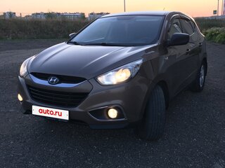 2013 Hyundai ix35 I, коричневый, 1270000 рублей, вид 2
