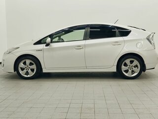 2009 Toyota Prius III (XW30), белый, 1029000 рублей, вид 4