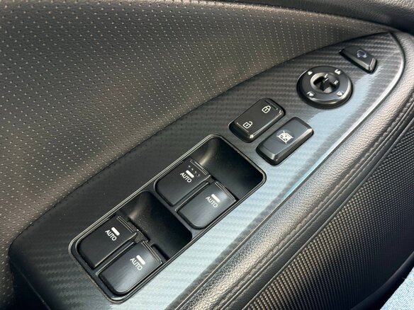 2011 Kia Optima III, золотистый, 1120000 рублей - вид 17