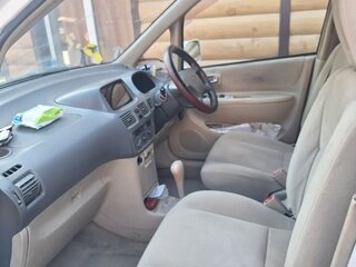 2000 Toyota Corolla Spacio I, белый, 415255 рублей, вид 4
