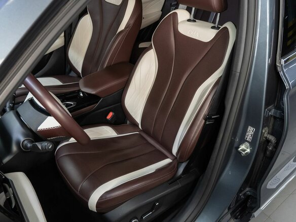 2023 Geely Monjaro (Xingyue L) I, серый, 2750000 рублей - вид 14