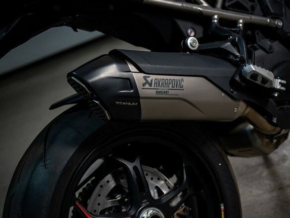 2026 Ducati Multistrada V4, белый, 4335000 рублей - вид 10