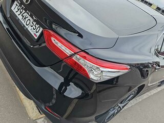 2021 Toyota Camry VIII (XV70) Рестайлинг, чёрный, 1950000 рублей, вид 2