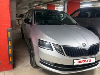 2018 Skoda Octavia III (A7) Рестайлинг, серебристый, 1900000 рублей, вид 4