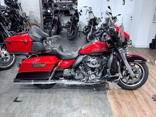 2011 Harley-Davidson Electra Glide, красный, 1399000 рублей, вид 3