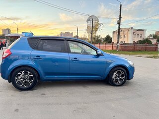 2011 Kia Ceed I Рестайлинг, синий, 520000 рублей, вид 4