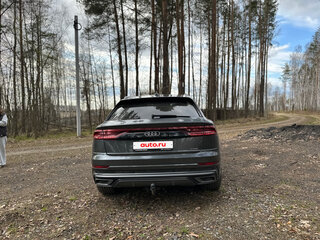 2019 Audi Q8 50 TDI I (4M), серый, 6150000 рублей, вид 4