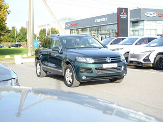 2011 Volkswagen Touareg II, зелёный, 1597890 рублей, вид 3
