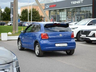 2010 Volkswagen Polo V, синий, 399000 рублей, вид 5