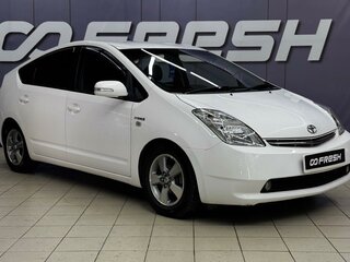 2010 Toyota Prius JDM II Рестайлинг (XW20), белый, 749000 рублей, вид 1