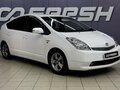 2010 Toyota Prius JDM II Рестайлинг (XW20), белый, 749000 рублей