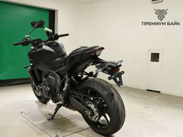2024 Yamaha MT-09 (FZ-09), чёрный, 1227000 рублей - вид 5