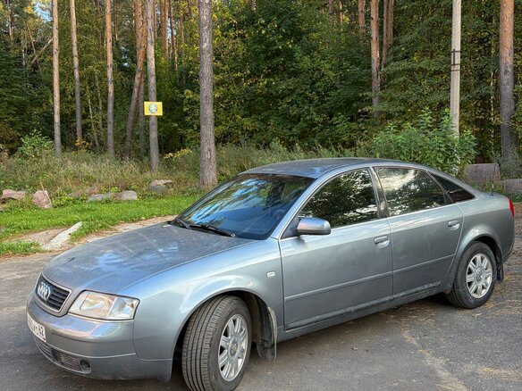 1997 Audi A6 II (C5), серебристый, 340000 рублей
